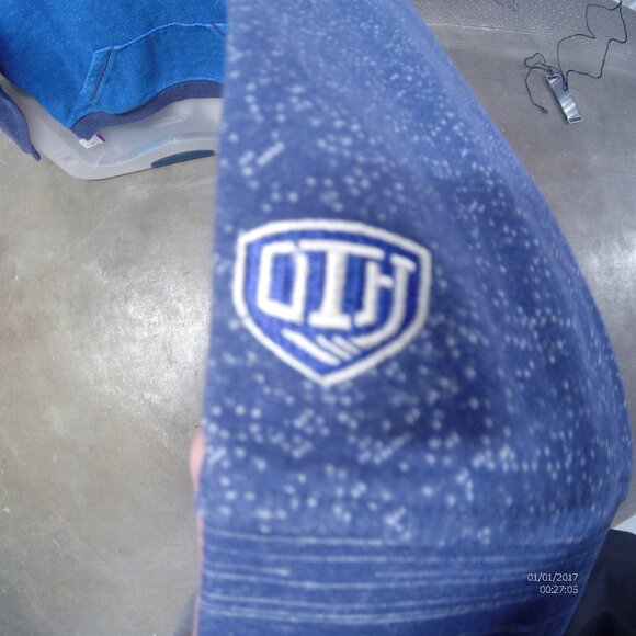 winnipeg jets hoodie - Picture 4 of 4